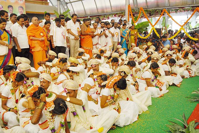 ಅಂತರ್ಜಾತಿ ವಿವಾಹಗಳಿಂದ ತಾರತಮ್ಯ ನಿರ್ನಾಮ: ವೀರಭದ್ರಚನ್ನಮಲ್ಲ ಸ್ವಾಮೀಜಿ